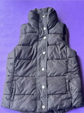 Old Navy Black Quilted Puffer Vest, Women’s XS